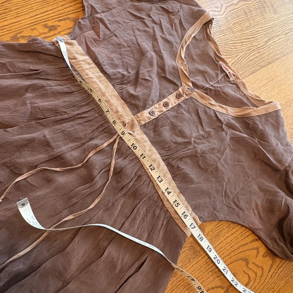 Johnny Was Mocha Brown Long Sleeve V-Neck Size M READ - Picture 5 of 13